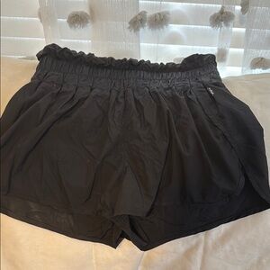 Free People Movement - Black High-Waisted workout/running shorts.  Sz M NWzoat